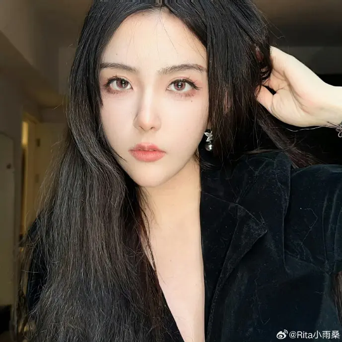 智能拖拉机作业场景